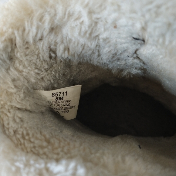 Minnetonka Boots size 8 - Picture 7 of 8